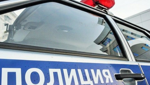 Томаринские оперативники задержали подозреваемого в кражах